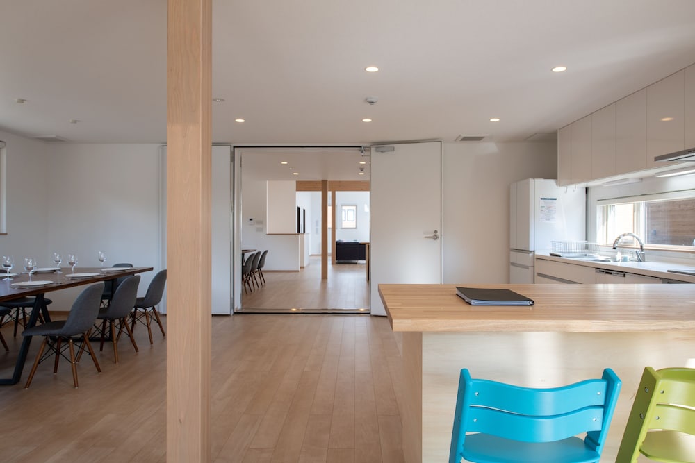 Country Resort Niseko (ex The Chalets at Country Resort) 65/77
