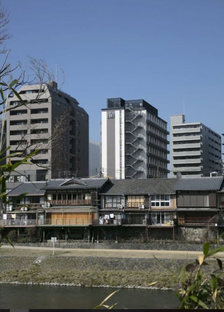 R B Hotel Kyoto Shijokawaramachi 24/26