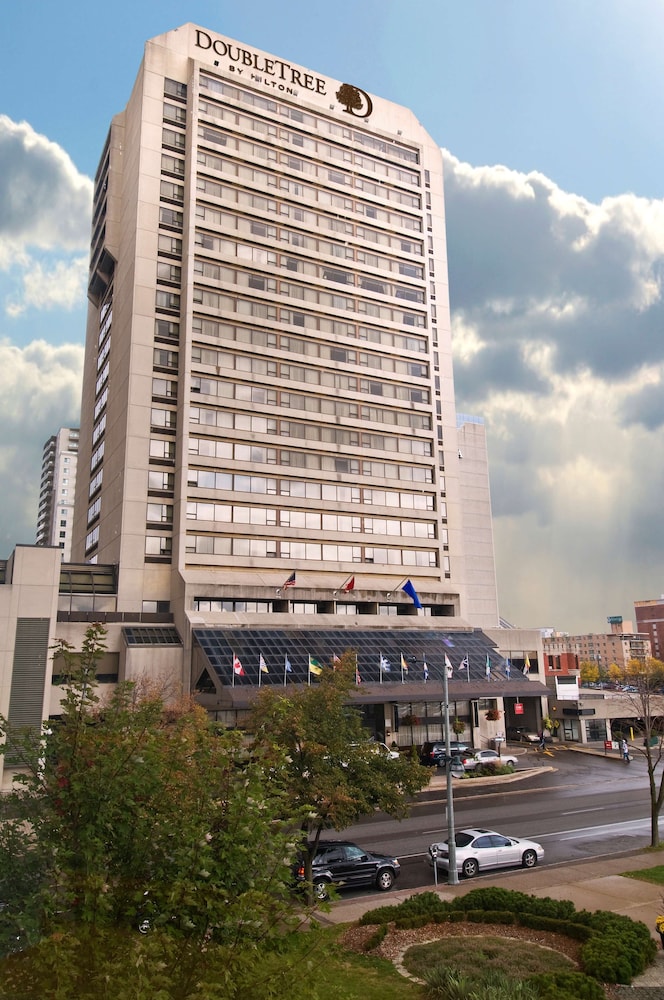 Doubletree By Hilton London Ontario 1/53