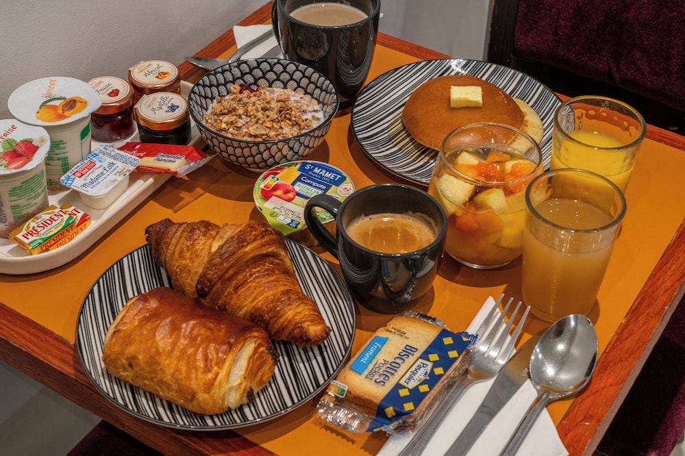 Hotel La Perle Montparnasse 29/33