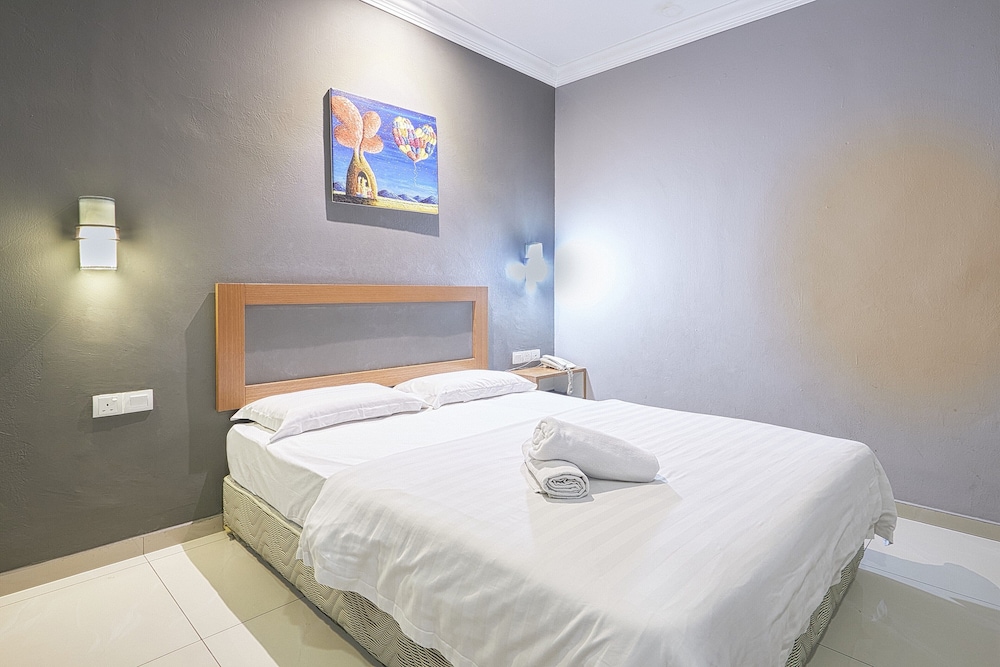 D New 1 Hotel 26/38