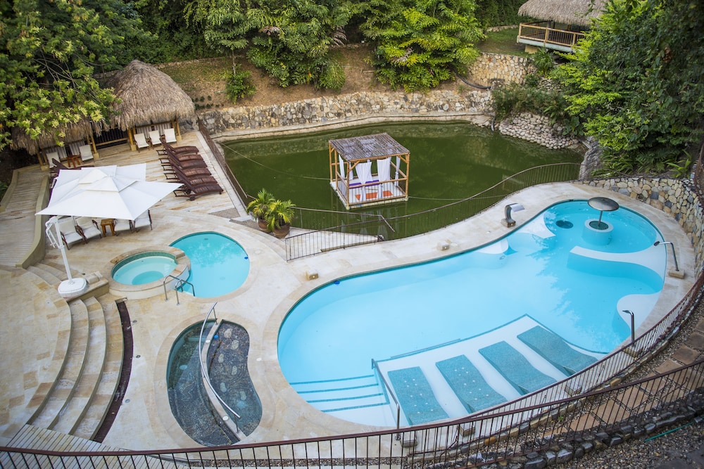 Entremonte Wellness Hotel And Spa 1/69