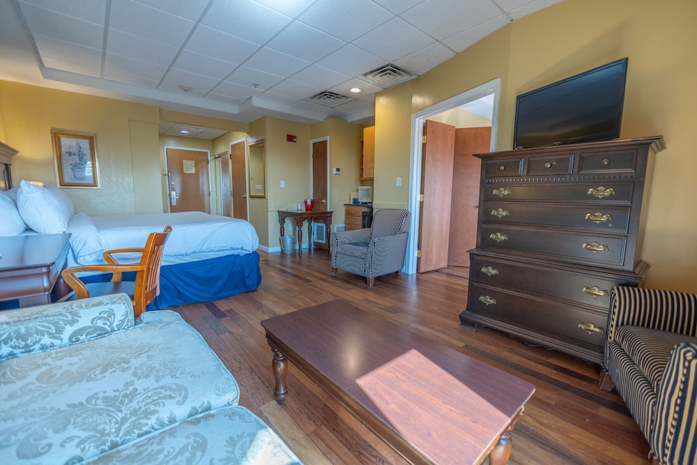 Ocean Inn and Suites 52/72
