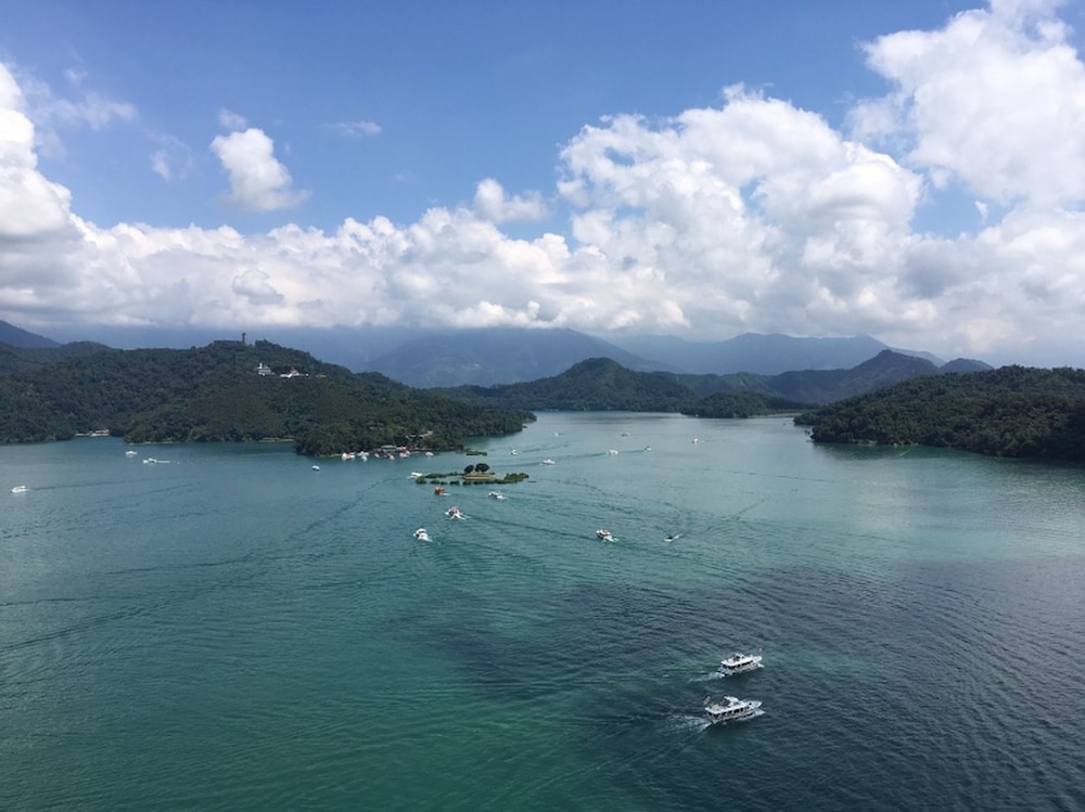 Sun Moon Lake Loft Inn 52/57