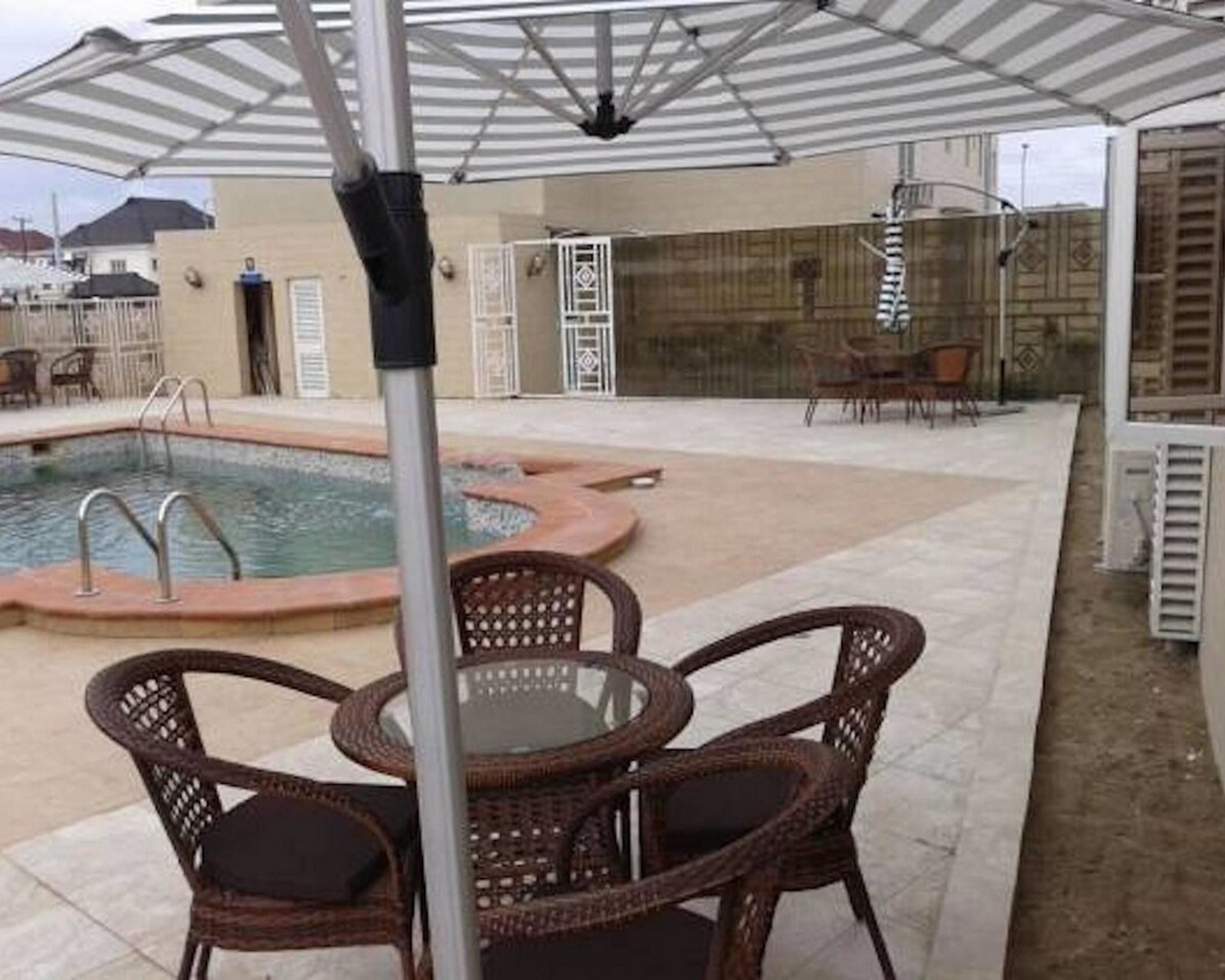 Newcastle Hotel Lekki 21/29