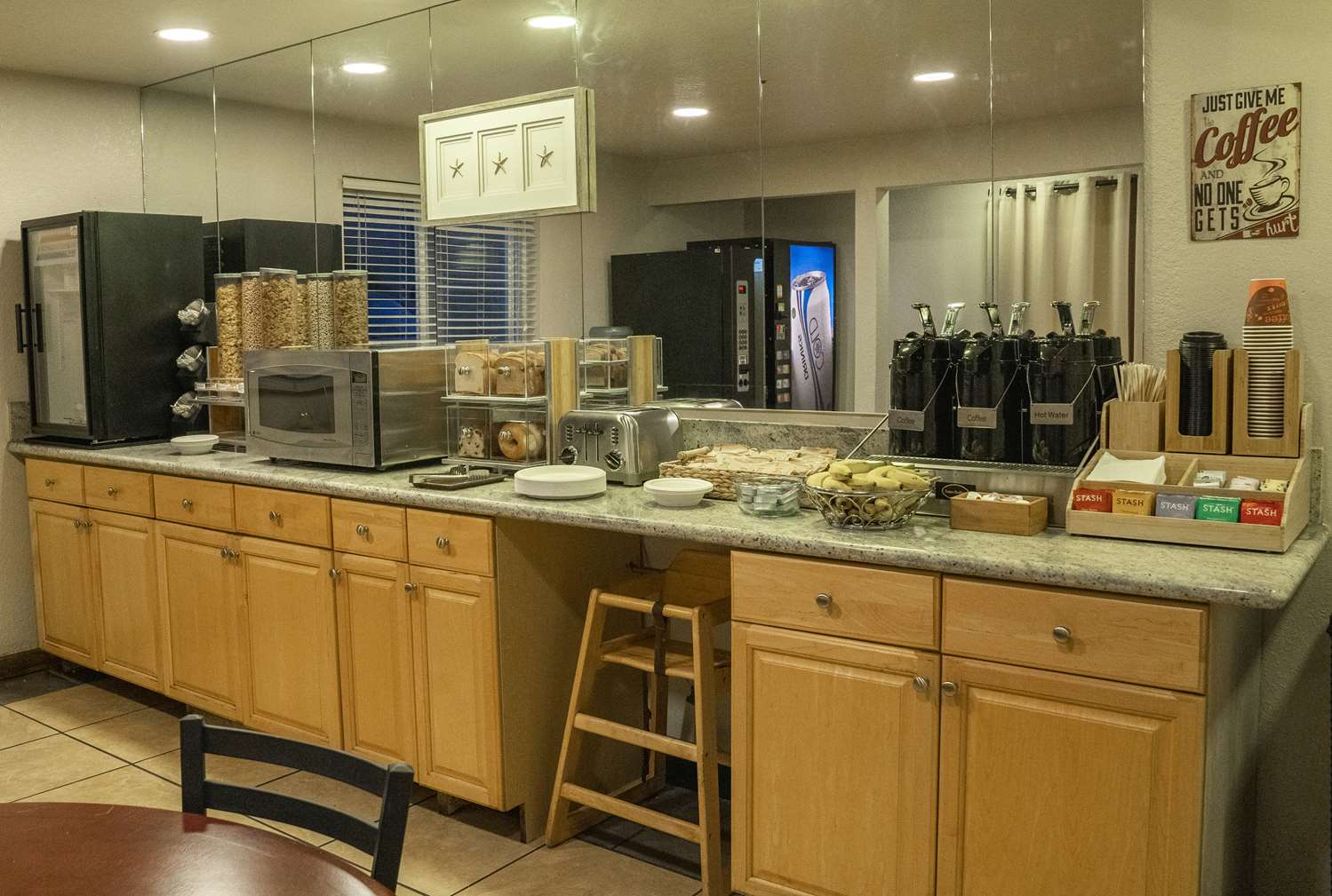Americas Best Value Inn - Lynnwood / Seattle 22/34