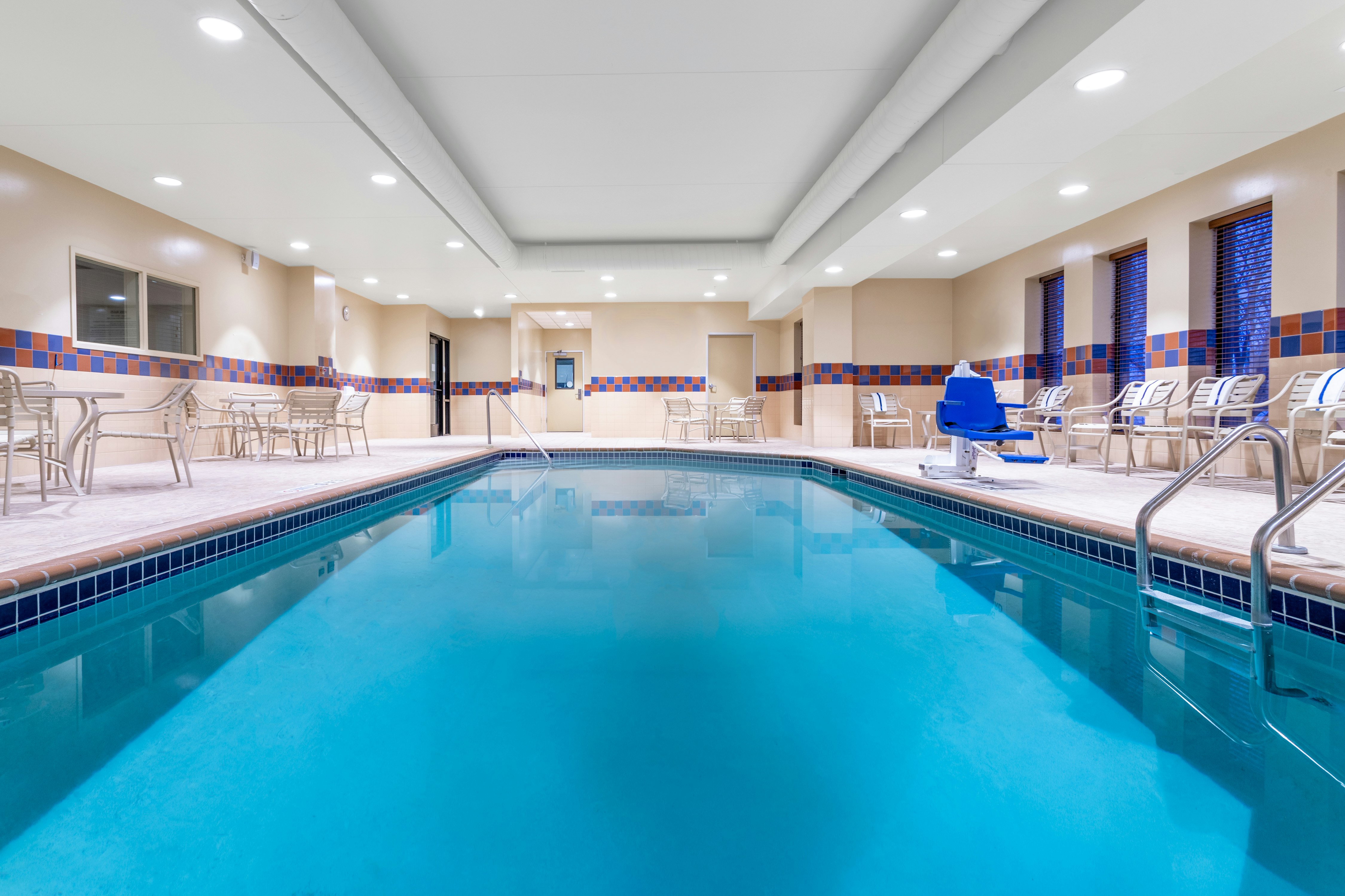 Hampton Inn Suites Minneapolis St Paul Arpt-Mall of America 21/44