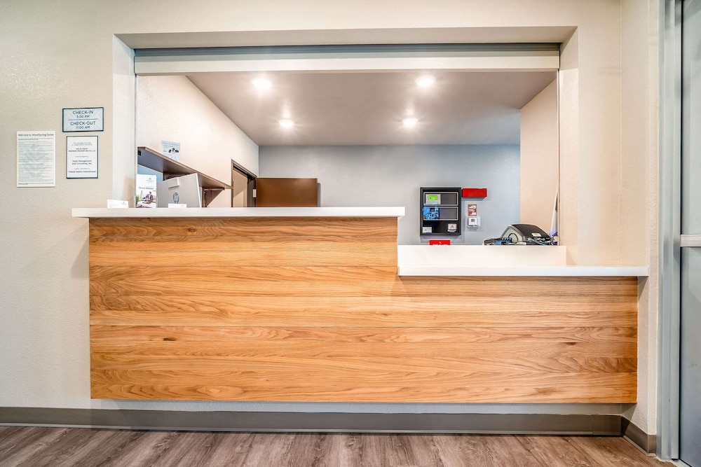 WoodSpring Suites Naples West 7/50