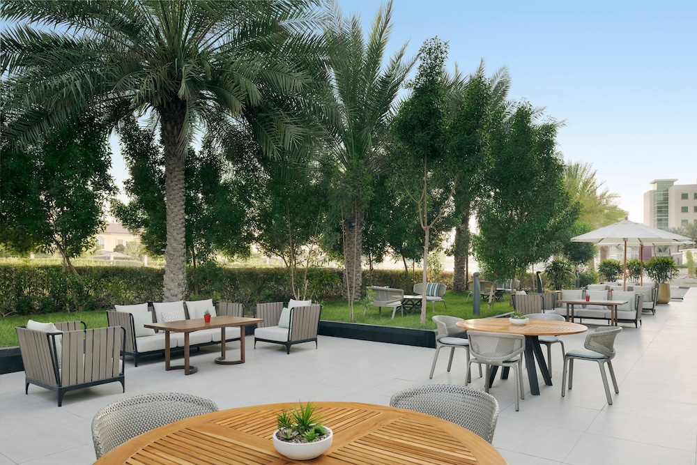 Delta Hotels by Marriott, Dubai Investment Park 50/68