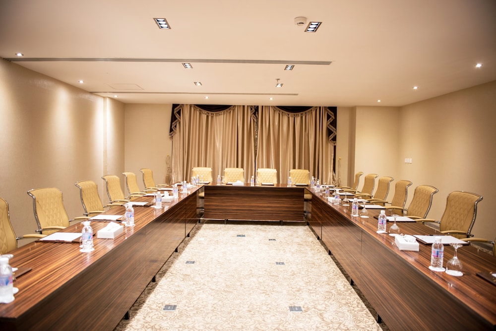 فندق جراند بارك(Verta Hotel Jeddah) 32/50
