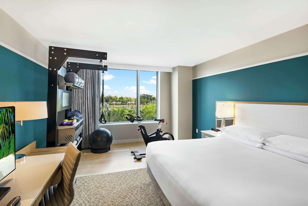 Hilton Miami Dadeland 30/65