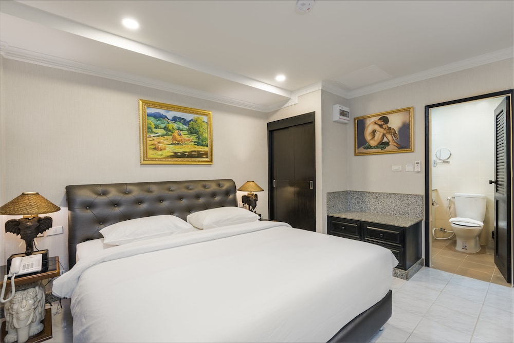 STANDARD, KING BED