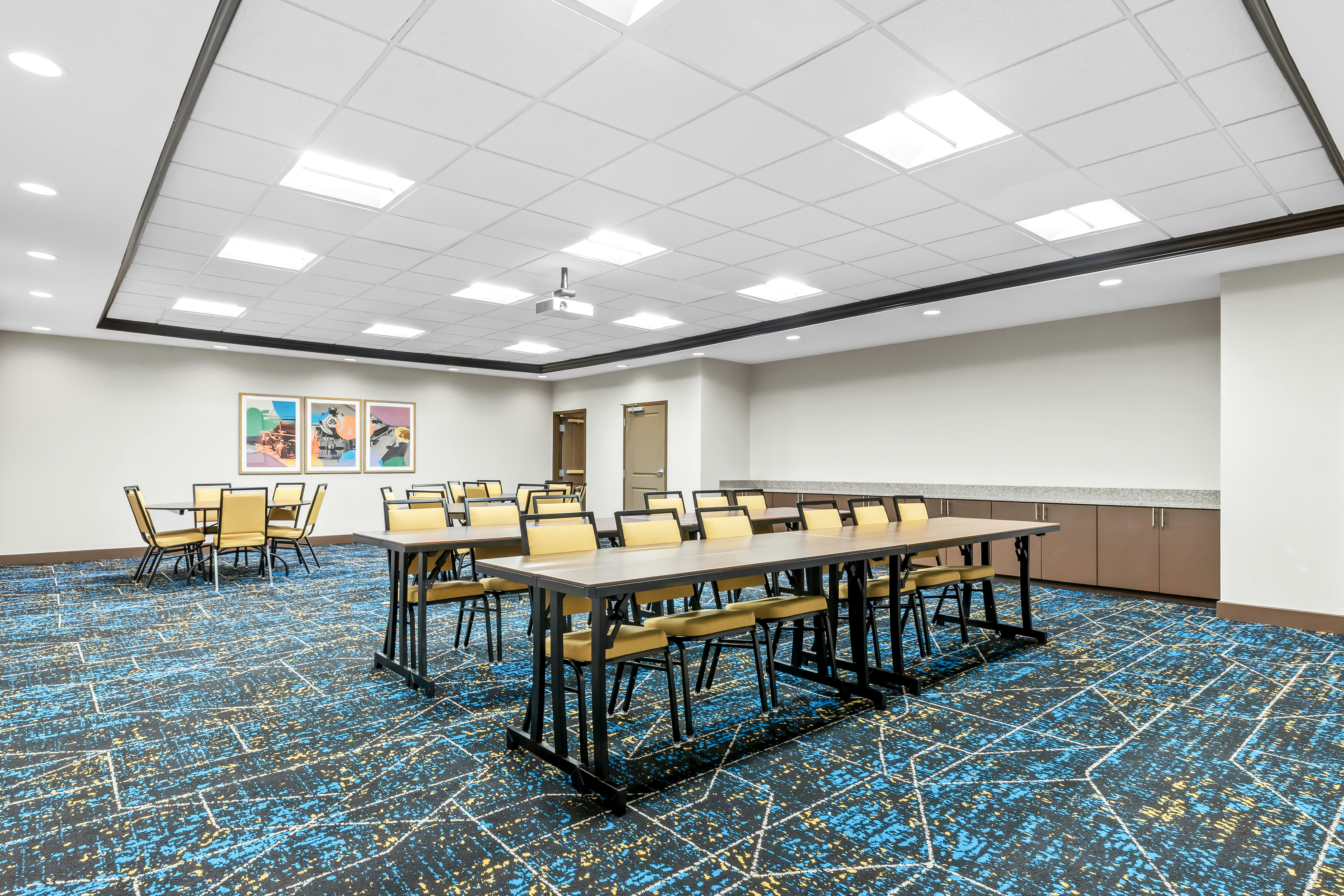 Hampton Inn and Suites Claremore Ok 59/71