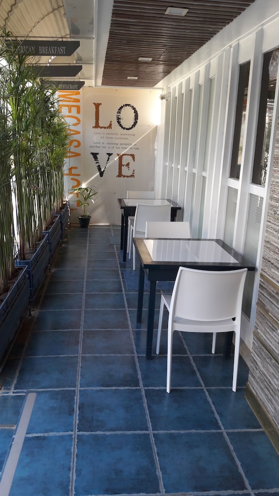 Mecasa Hotel 18/34