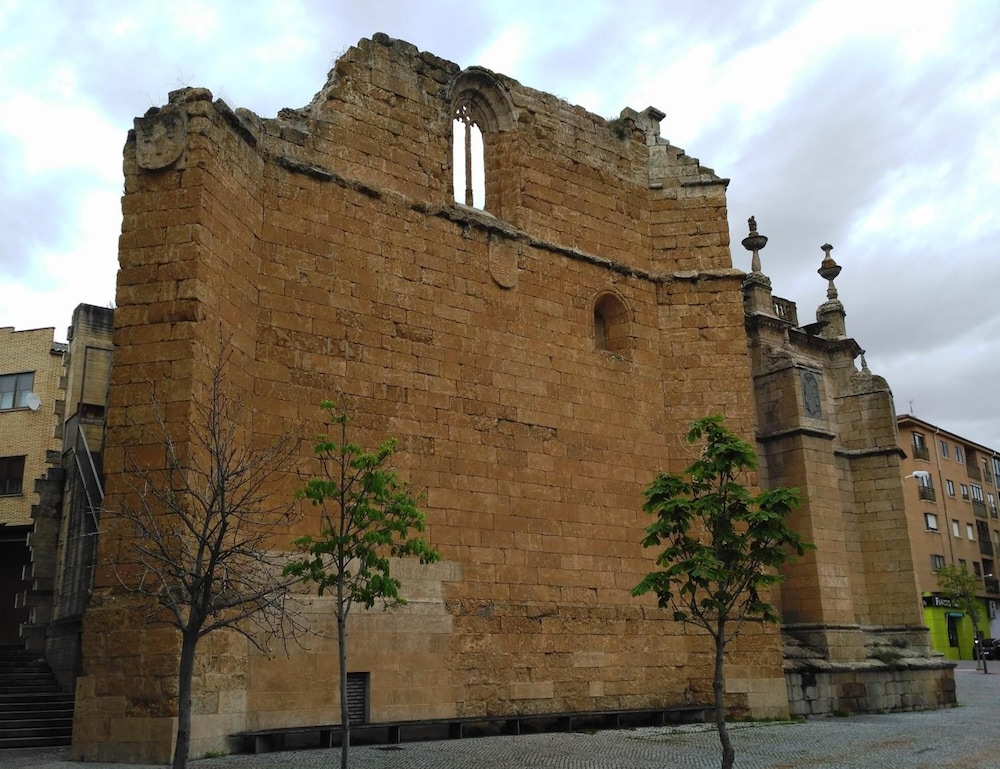 Hotel Puerta Ciudad Rodrigo 8/43
