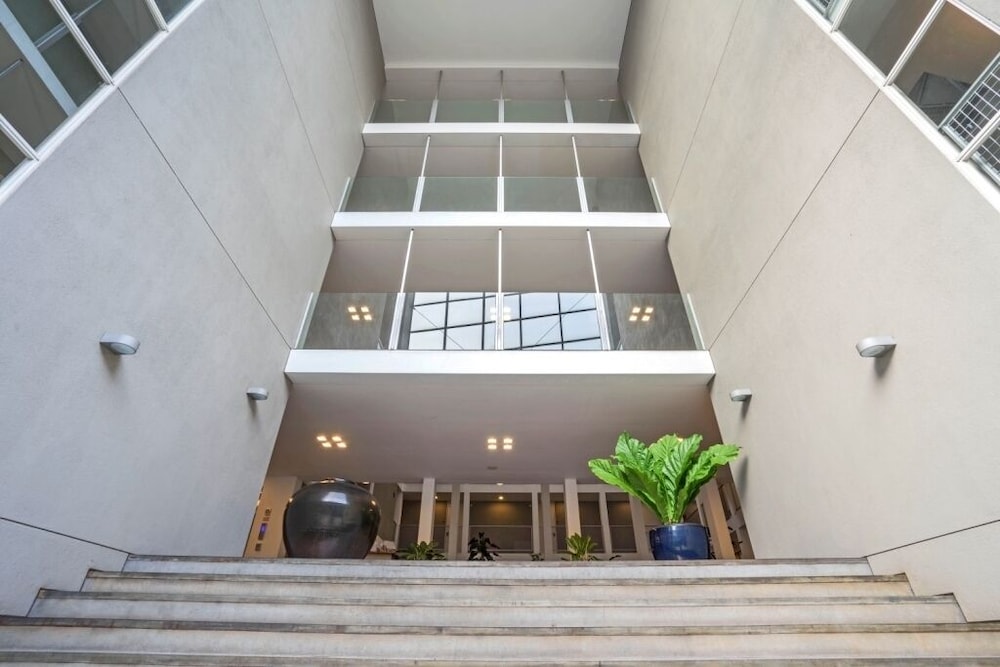Malaka Hotel 7/72