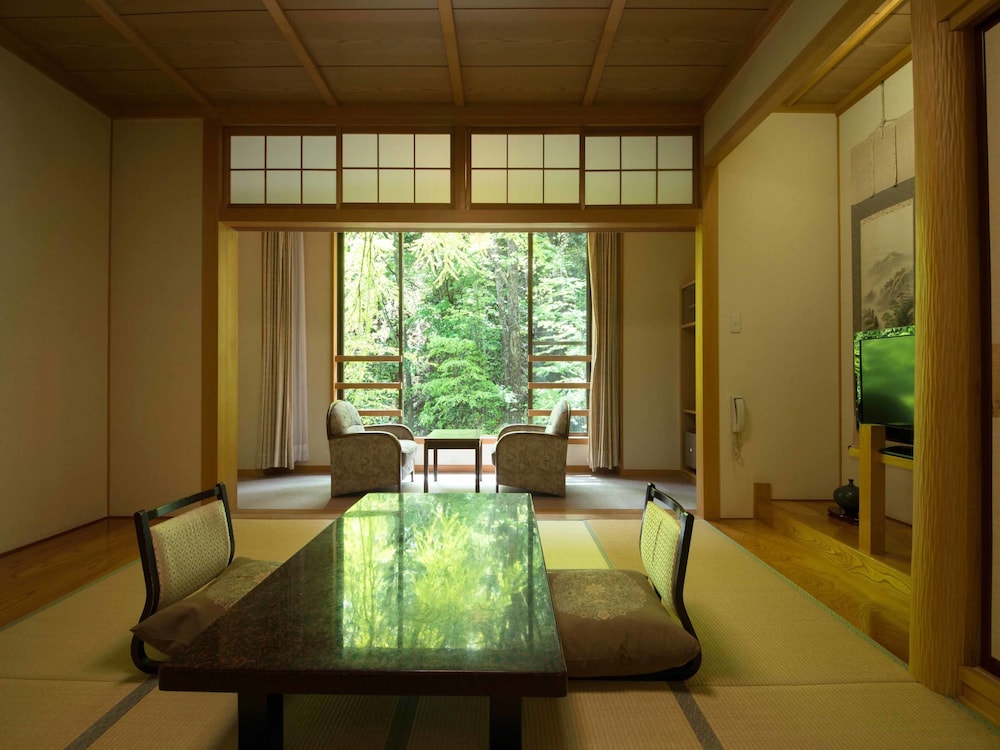 Shirahone Onsen Tsuruya Ryokan 30/50