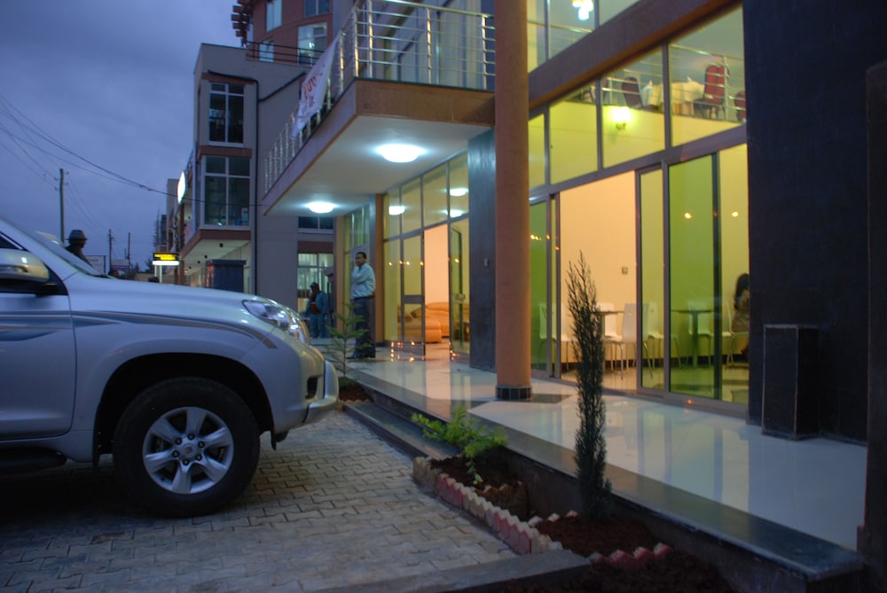 Addis Amba Hotel 6/23