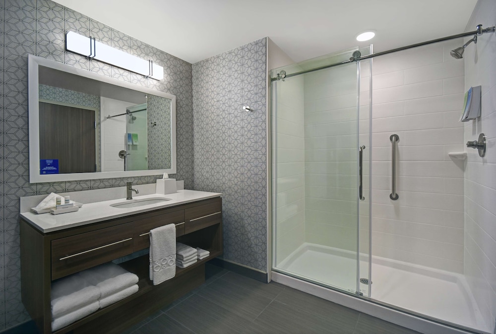 Home2 Suites by Hilton Springdale Cincinnati 12/35