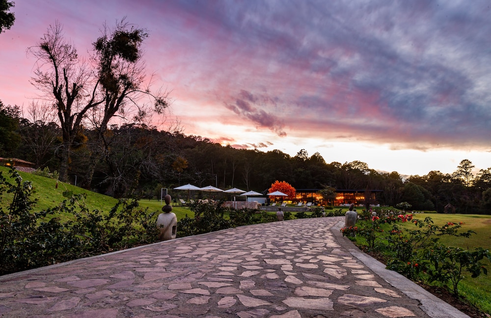 Sierra Lago Resort And Spa 41/57