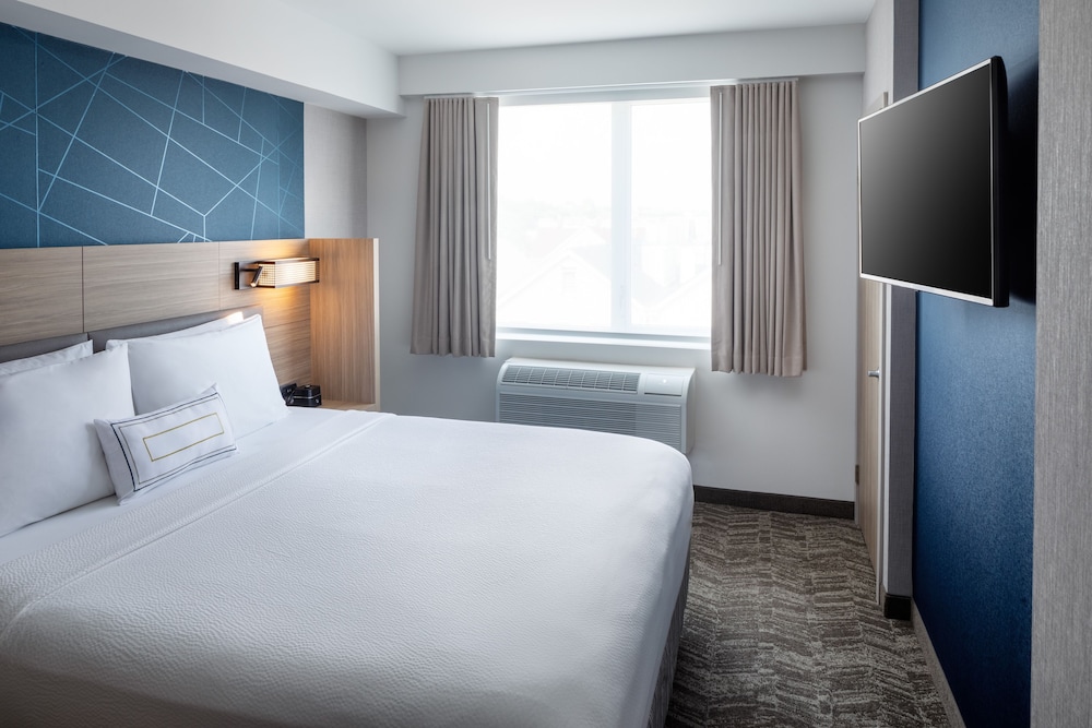 SpringHill Suites By Marriott New York JFK Airport/Jamaica 6/30