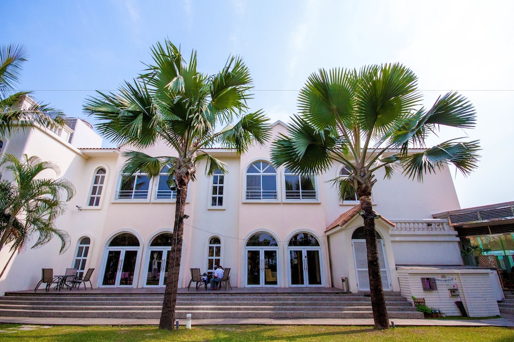 Les Hotel Tainan 4/63