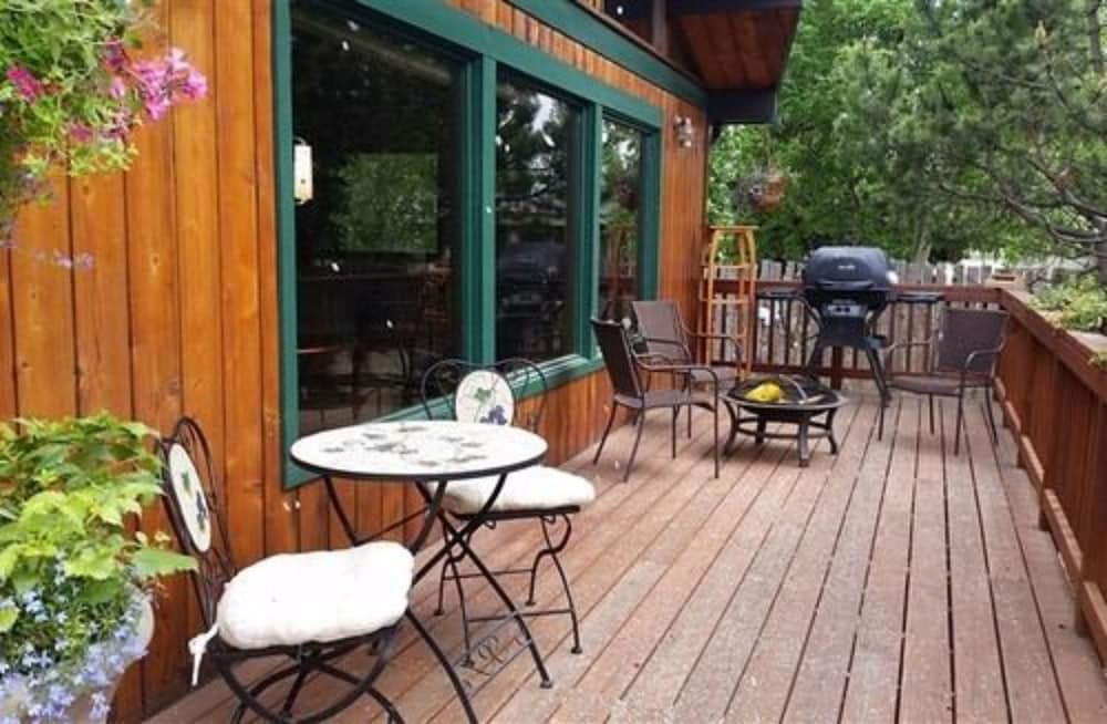 Jewel Lake Bed Breakfast 37/50