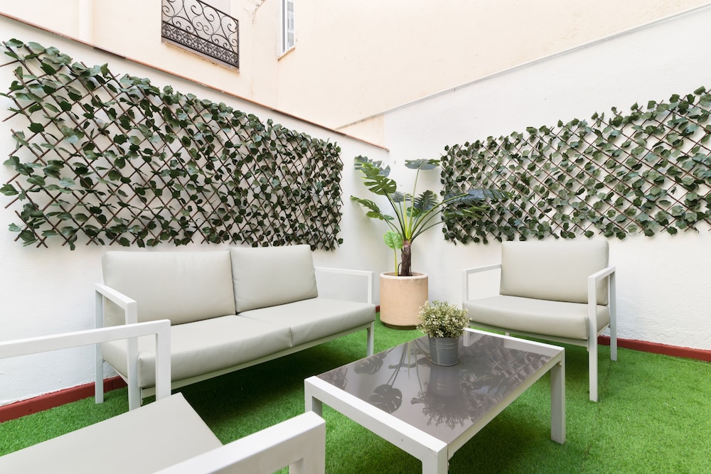 Apartamentos Roisa Centro 47/72