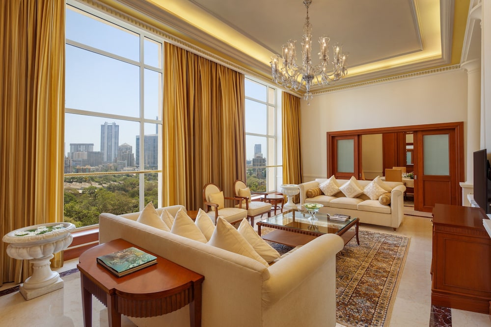 Itc Grand Central 36/39
