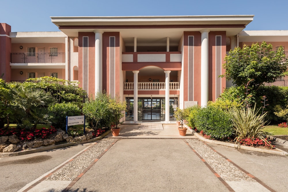 Maeva Particuliers Residence L Ange Gardien 33/50