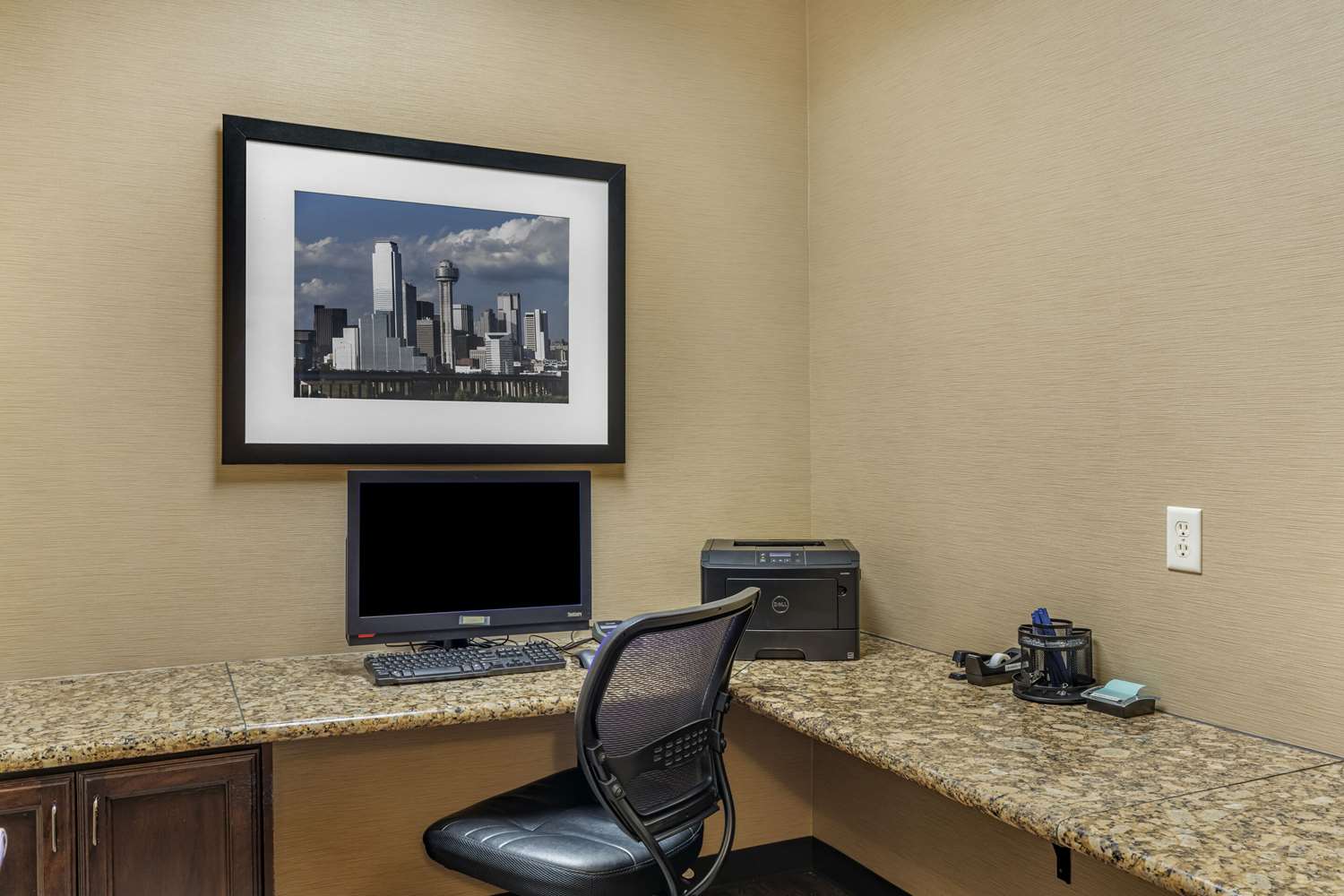 Comfort Suites Frisco 28/39