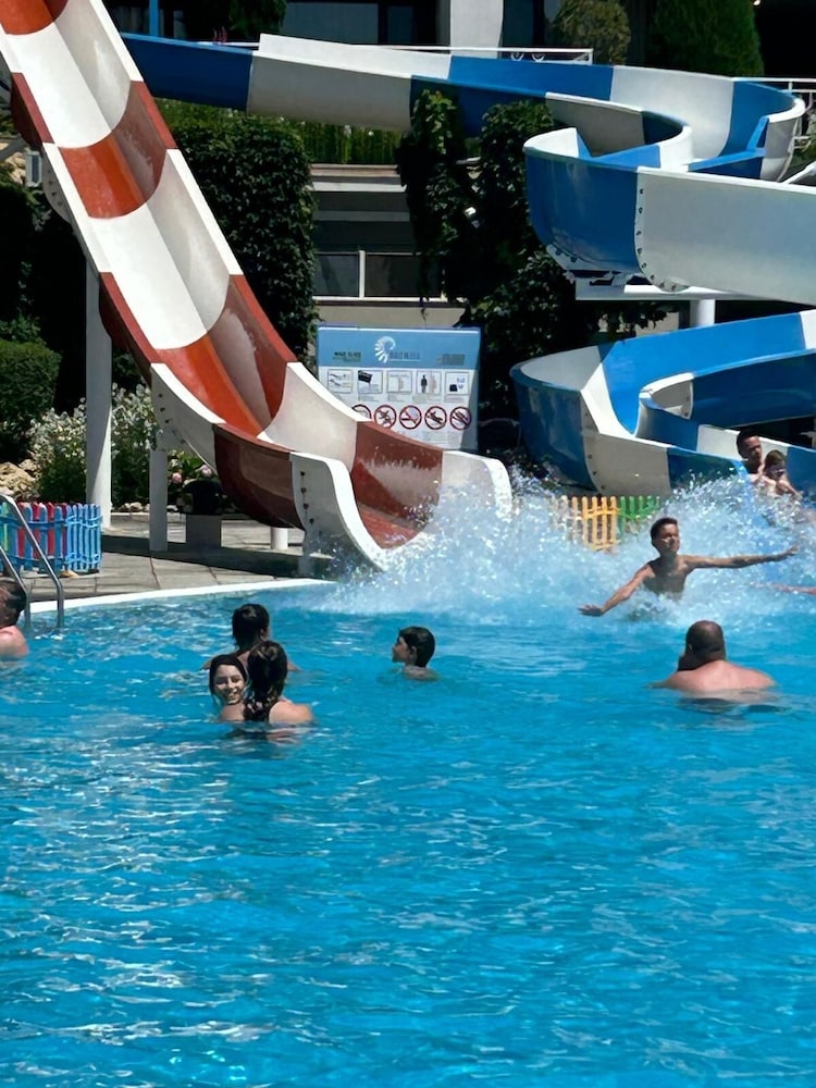 Premier Fort Beach Hotel 39/55