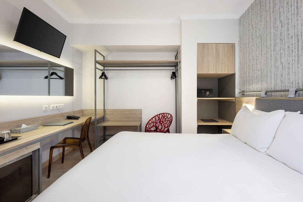 Pan Hotel 27/54