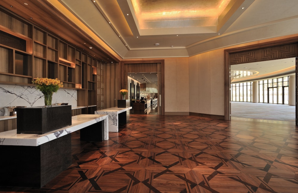 Hyatt Regency Delhi 9/72