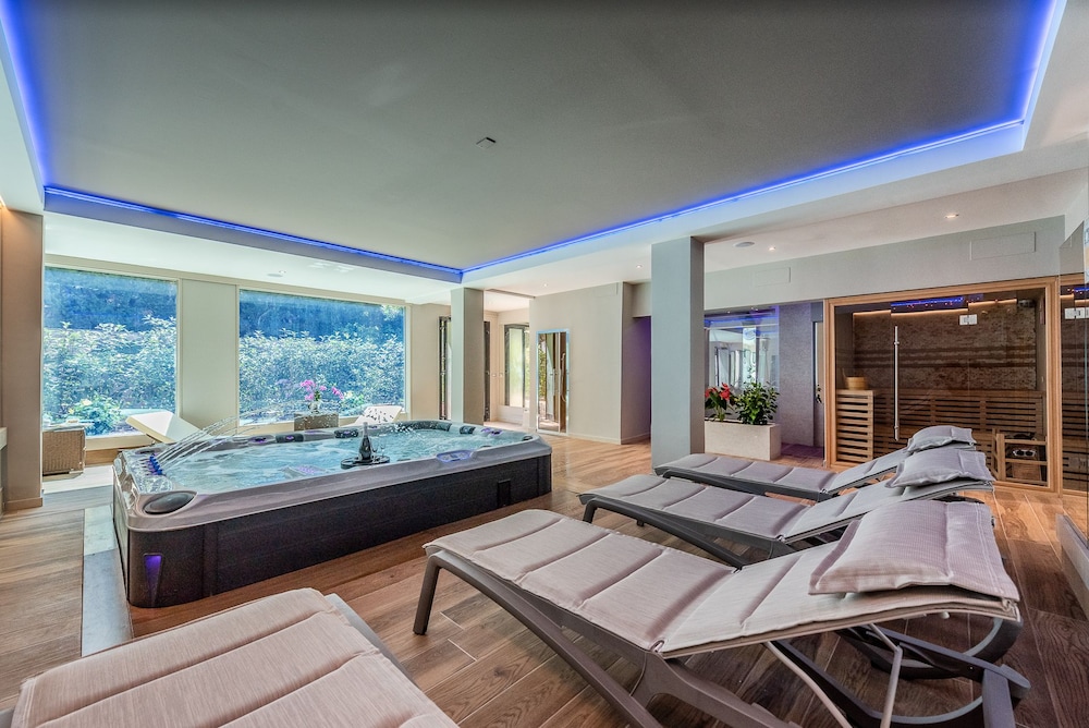 Acacia Palace - Adults Only 26/50