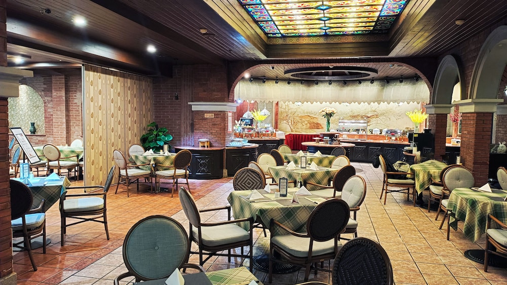 Beijing Asia Hotel 36/50