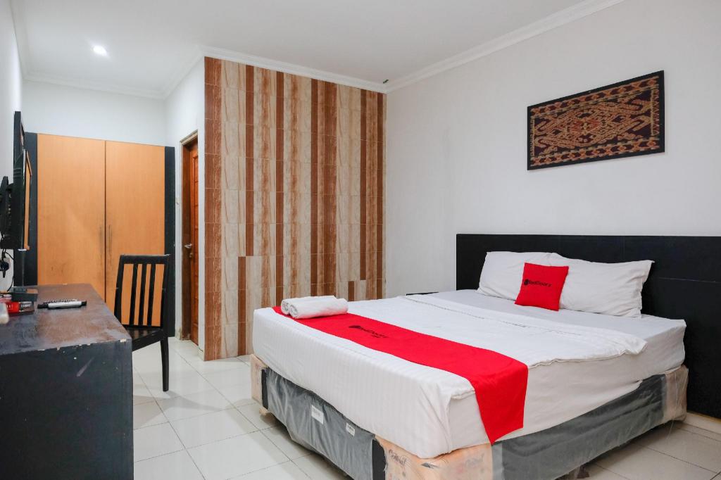 Reddoorz Plus Taman Siswa 2 16/63