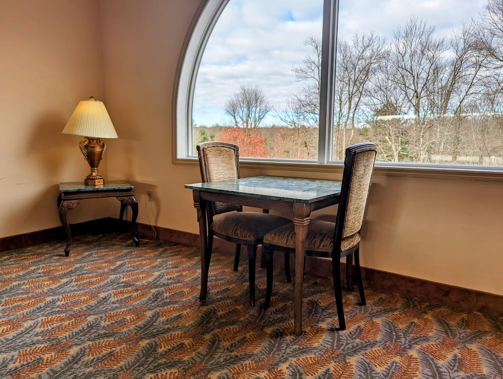The Willowbrook Village at Lake Harmony, a Wyndham Hotel 20/49