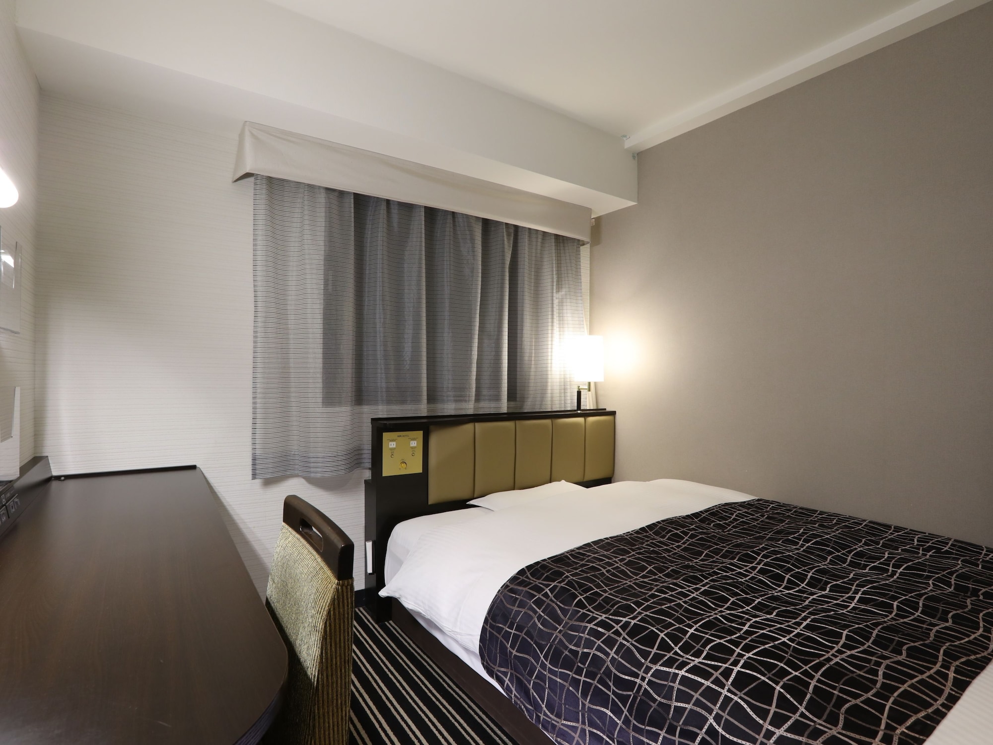 ROOM, SINGLE BED