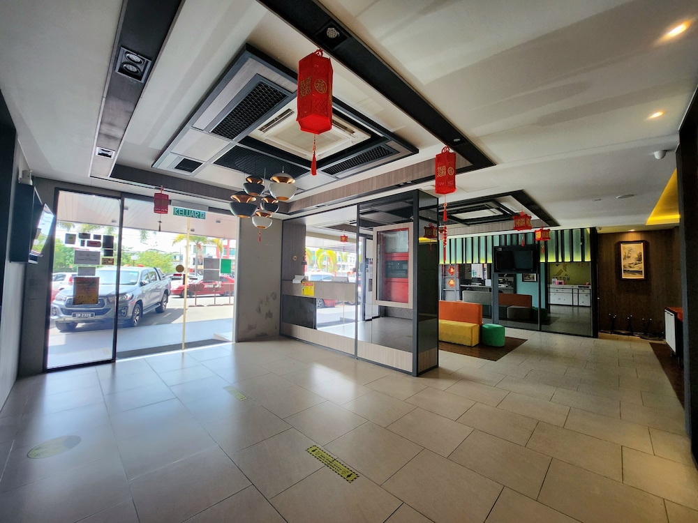 K Hotel Kota Kinabalu 32/35