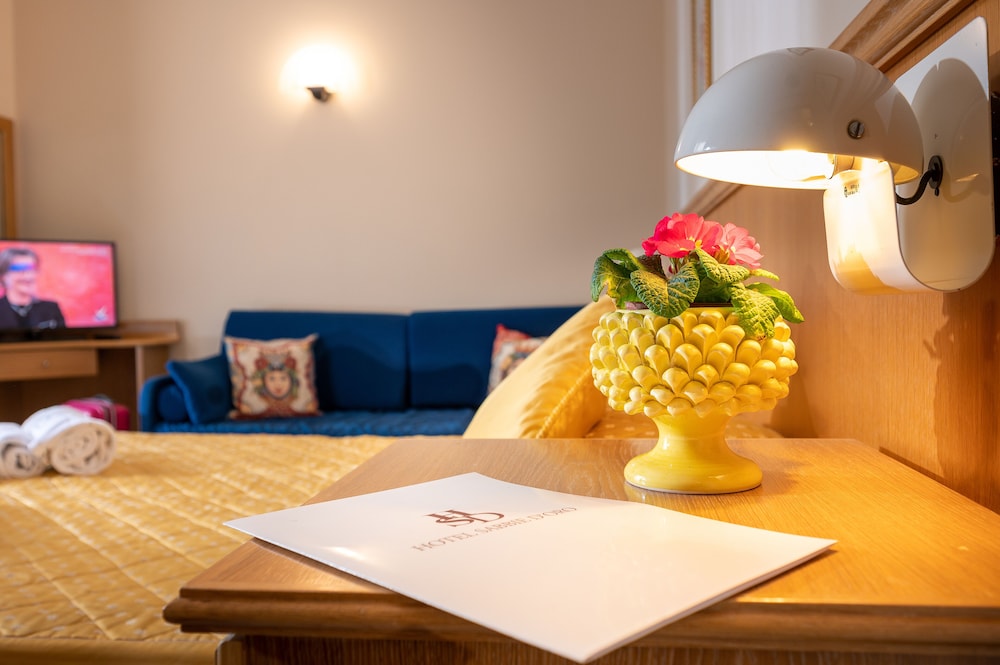 Hotel Sabbie d Oro 41/50
