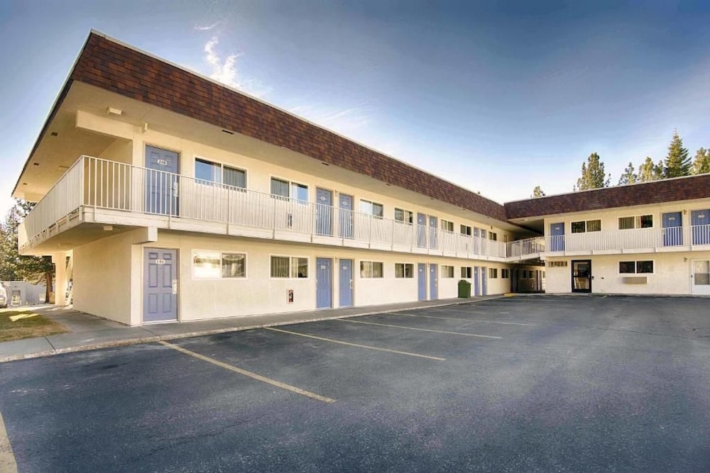 Motel6 Mammoth Lakes, CA 9/55