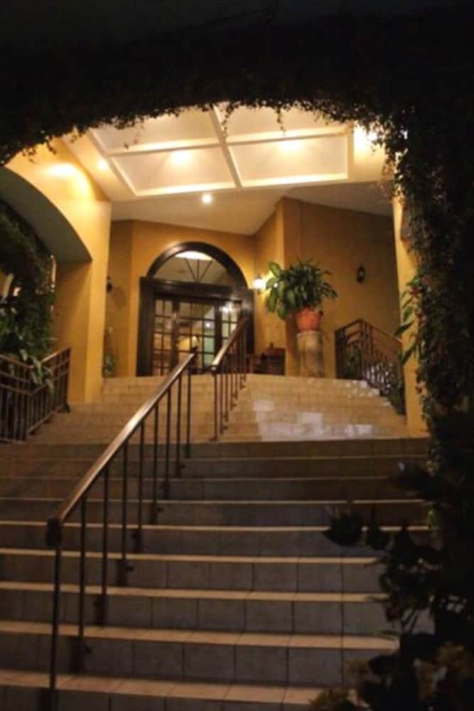 Aparthotel La Cordillera 11/68