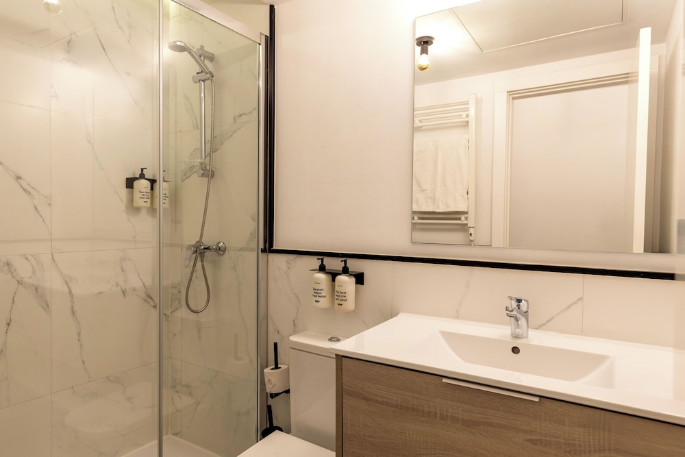 UMA Suites Atocha 48/50