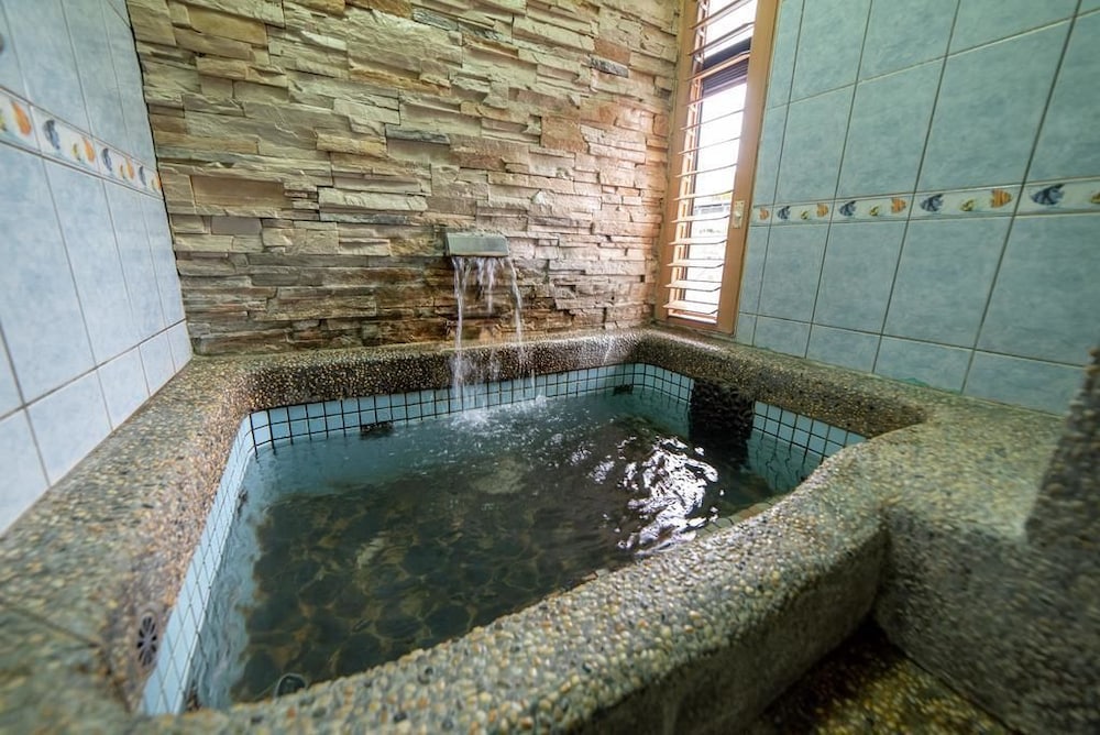 ShanKou Hotspring Hotel 25/53