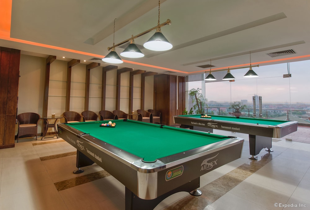 swimming pool spa