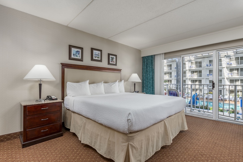 Princess Royale Oceanfront Resort 25/79
