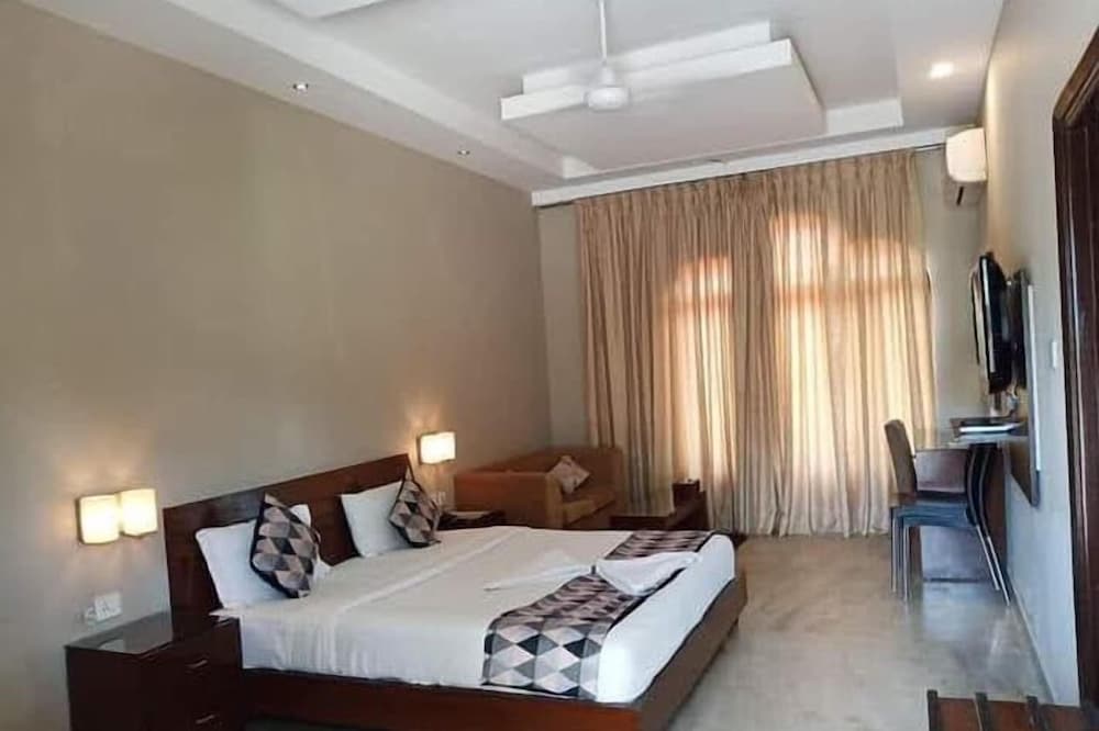 Sukhmantra Resort And Spa 8/50