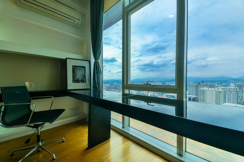 Flixses Suites at platinum KLCC 37/50