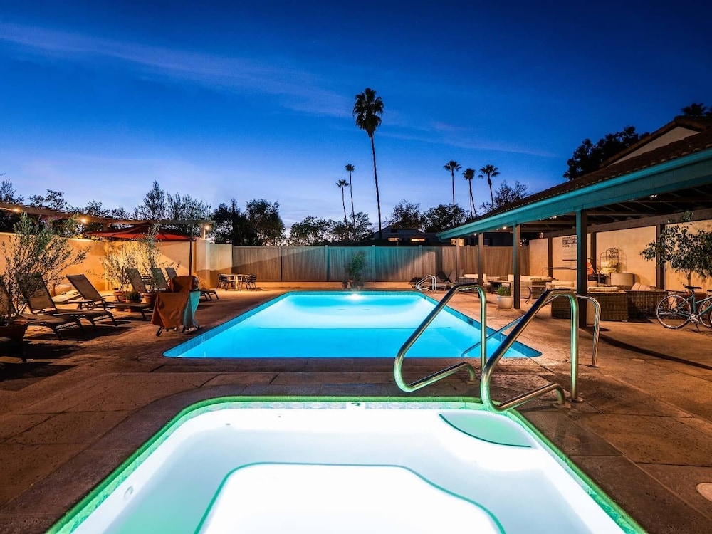 Casa Ojai Inn 36/60
